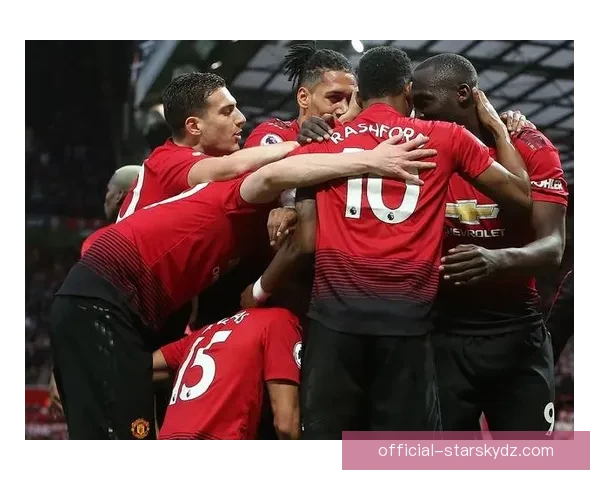 曼城马年水墨灵感战袍发布全新